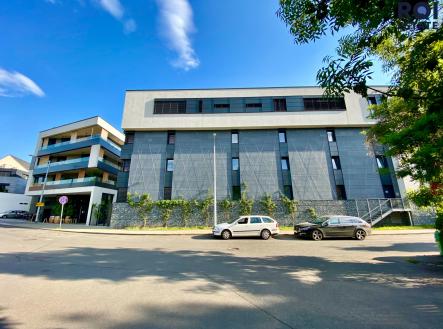 903F830D-E590-4E34-8A62-F671EFE9A3F4 | Pronájem bytu, 2+kk, 70 m²