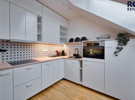 Tyrsova-8 | Pronájem bytu, 2+kk, 48 m²