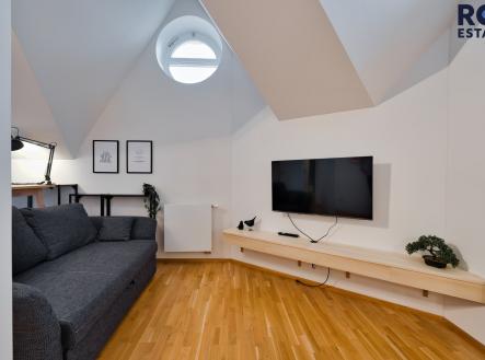 Pronájem bytu, 2+kk, 48 m² obrázek