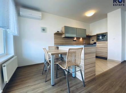 Obyvak1final | Pronájem bytu, 3+kk, 83 m²