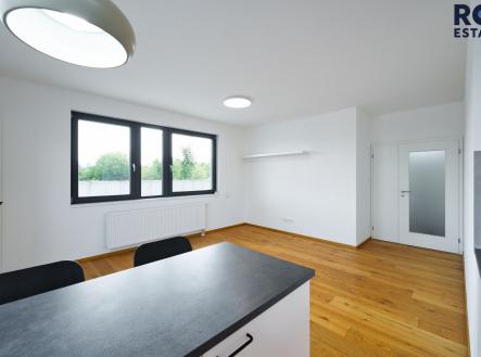 Zizkova-8 | Pronájem bytu, 3+kk, 65 m²