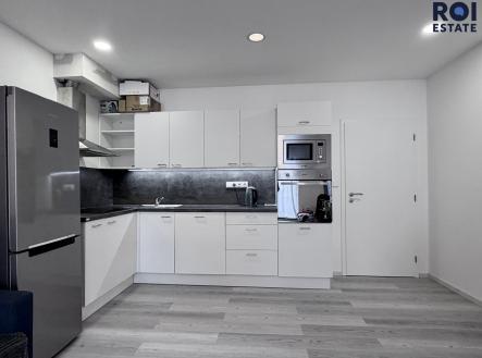 626cb21d-01f0-4489-aa21-4f764ea656ea | Pronájem bytu, 1+kk, 49 m²