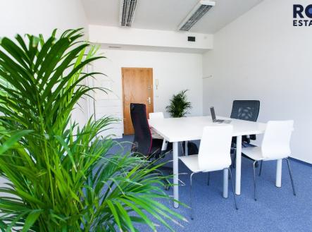 IMG_5023 | Pronájem - kanceláře, 38 m²