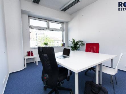 IMG_5040 | Pronájem - kanceláře, 38 m²