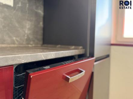 4d082682-8d2d-43f8-af4b-c833eae6d656 | Pronájem bytu, 3+kk, 53 m²