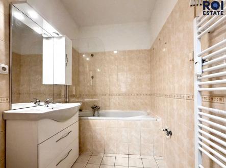 99185512-f137-4104-8232-3f408bea517e | Pronájem bytu, 2+1, 58 m²