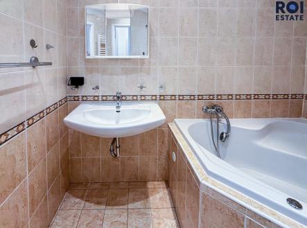 13 | Pronájem bytu, 2+kk, 52 m²