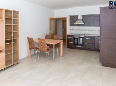 4 | Pronájem bytu, 3+kk, 72 m²