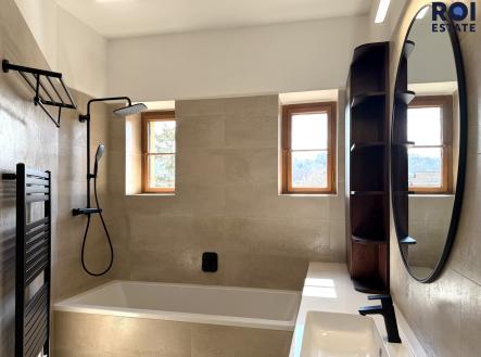 IMG_6565 | Pronájem bytu, 3+kk, 93 m²