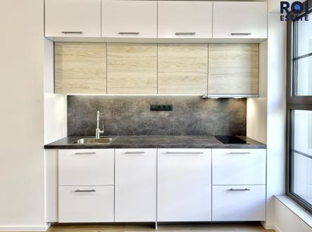 IMG_4331 | Pronájem bytu, 1+kk, 25 m²