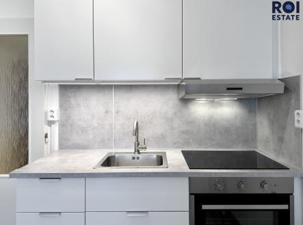 4 | Pronájem bytu, 1+kk, 28 m²