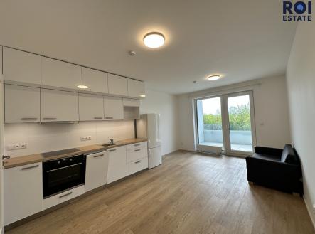 8 | Pronájem bytu, 1+kk, 31 m²