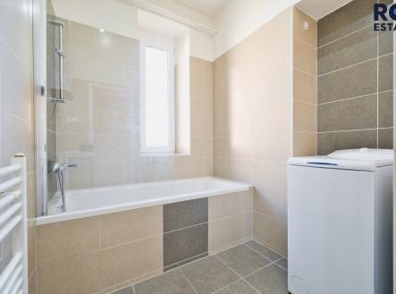 Hostinskeho-16 | Pronájem bytu, 2+1, 75 m²