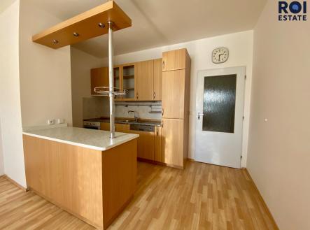 fullsizeoutput_278c | Pronájem bytu, 2+kk, 64 m²