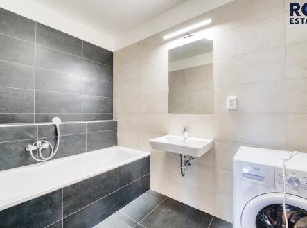 Byt 9 - 11 | Pronájem bytu, 3+kk, 61 m²