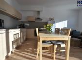 Pronájem bytu, 1+kk, 42 m²