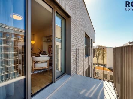4 | Pronájem bytu, 1+kk, 39 m²