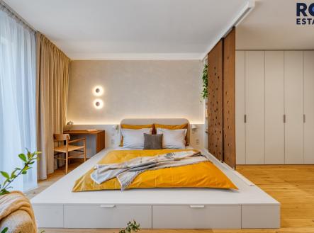 8 | Pronájem bytu, 1+kk, 39 m²