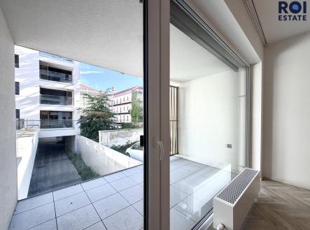 IMG_4689 | Pronájem bytu, 1+kk, 38 m²