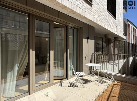 IMG_4056 | Pronájem bytu, 1+kk, 33 m²