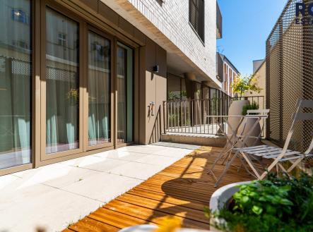 PD6105-27 | Pronájem bytu, 1+kk, 33 m²