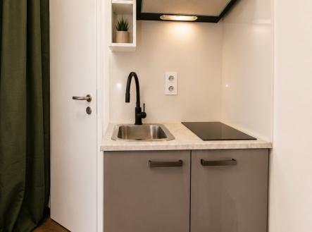1 - 8 | Pronájem bytu, 1+kk, 10 m²