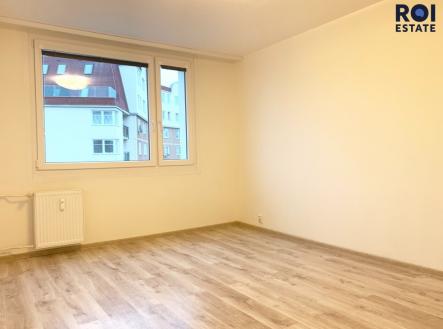 Ht3%vQ+lSgWU2c+RPyKwxg_thumb_b00 | Pronájem bytu, 3+1, 81 m²