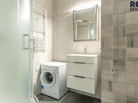 DSC00678-1 | Pronájem bytu, 1+kk, 44 m²