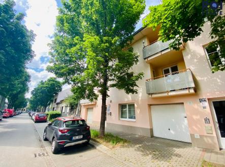 281256371_590373912399812_1332815799940909092_n | Pronájem bytu, 2+kk, 48 m²