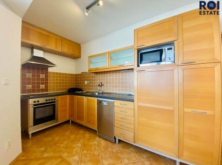 283882233_1215538715928727_882995339095614852_n | Pronájem bytu, 2+kk, 48 m²