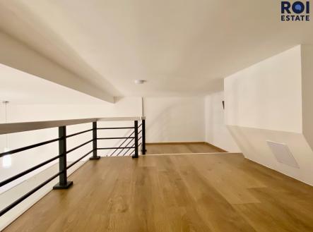 9BC33EB3-1D41-4F46-BCF1-58EF56621B89 | Pronájem bytu, 1+kk, 36 m²