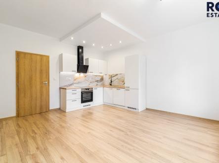 S20A3812 | Pronájem bytu, 2+kk, 44 m²