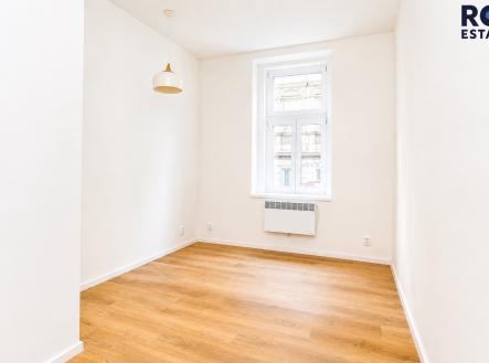 a - 3 | Pronájem bytu, 1+kk, 30 m²