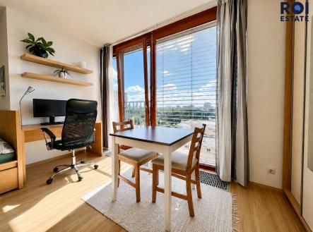 f4e5229a-73ea-45fc-b33b-e530dff3b396 | Pronájem bytu, 1+kk, 31 m²