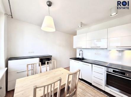 Řezáčova45 | Pronájem bytu, 2+1, 70 m²