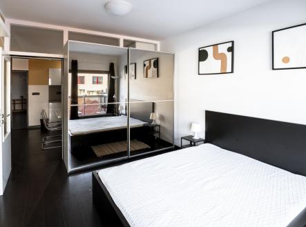 Pronájem bytu, 3+kk, 76 m²