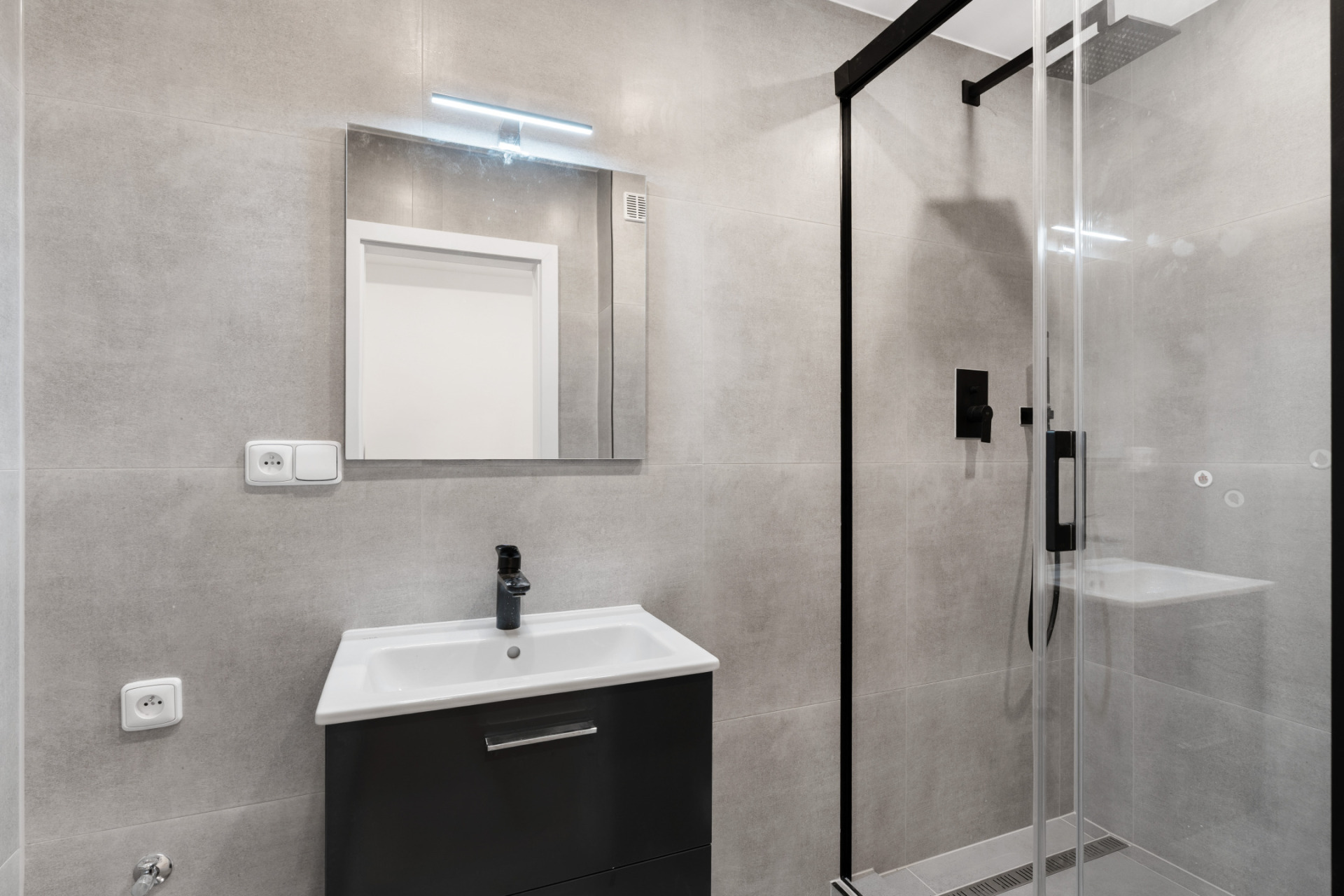 Prodej nového designového bytu 2+kk 50 m2 v Dejvicích