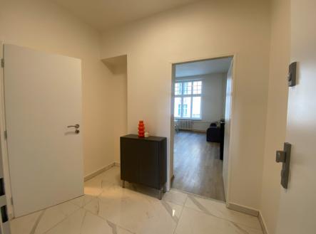 Pronájem bytu, 2+1, 74 m²