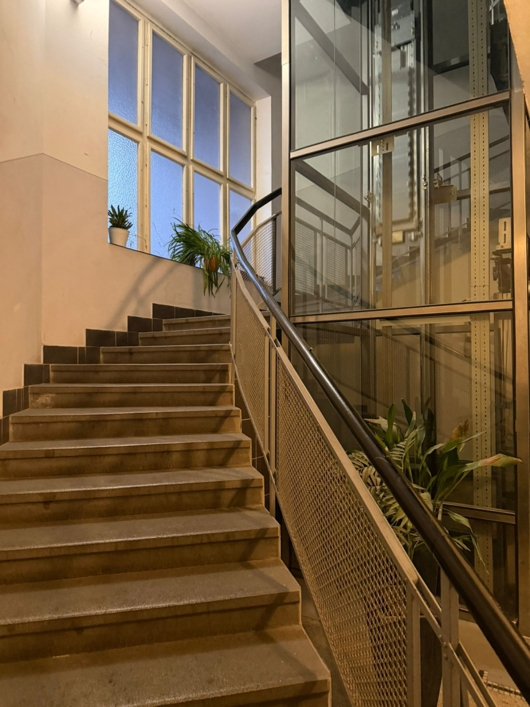 Krásný zařízený byt 2+1 v centru Prahy