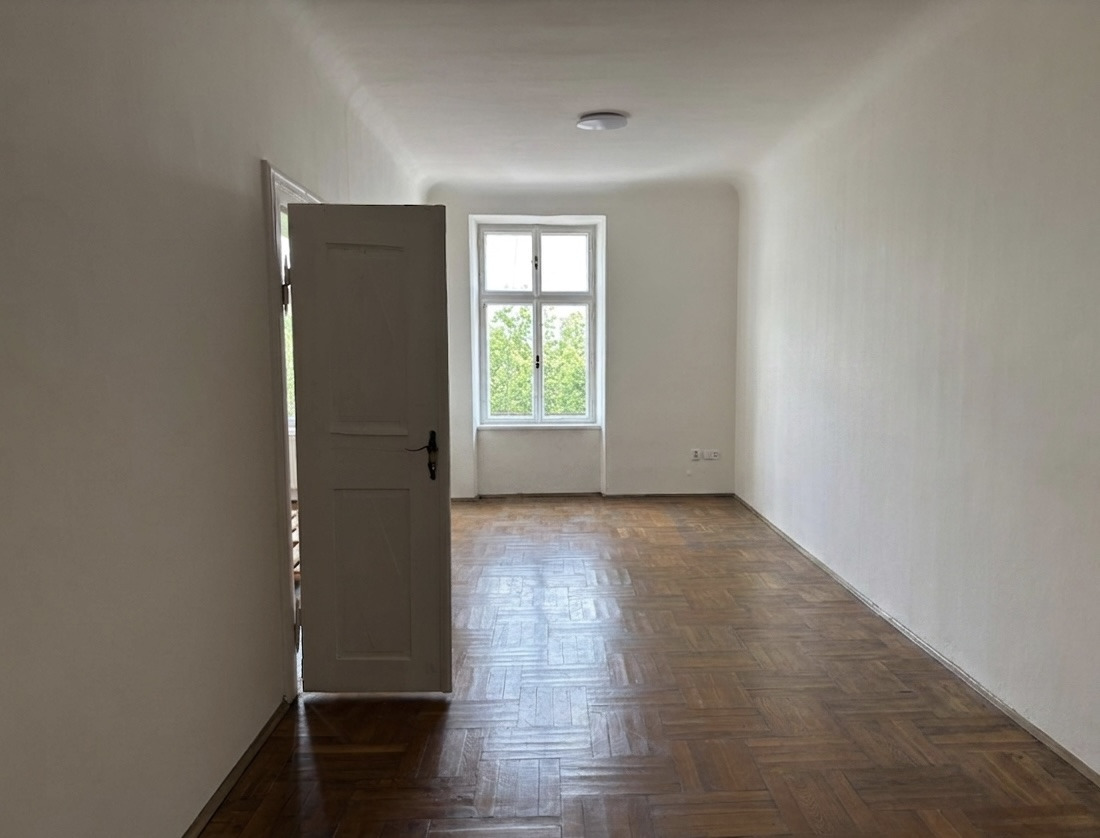 Pronájem bytu 2+1, 88m na Velkém náměstí  