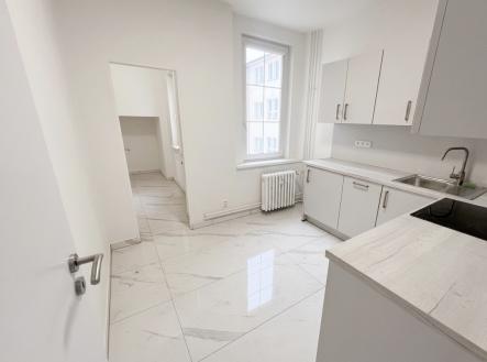 Pronájem bytu, 2+1, 76 m²