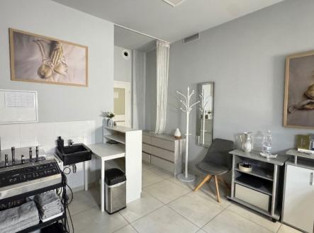 Pronájem - obchodní prostor, 20 m²