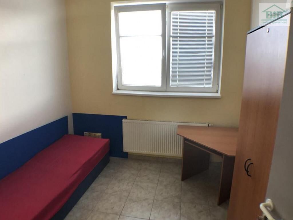 Pronájem byt 2+1 + parkovací stání, centrum města