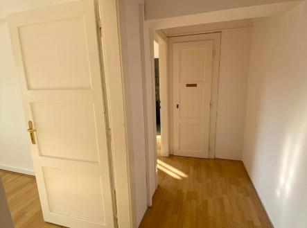 Bez popisku | Pronájem bytu, 2+kk, 43 m²