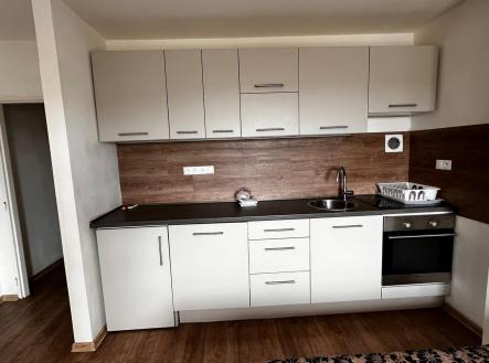 . | Pronájem bytu, 1+kk, 27 m²