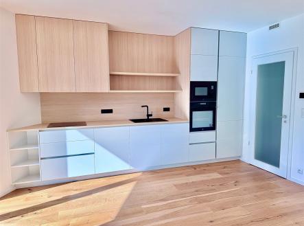 . | Pronájem bytu, 2+kk, 50 m²