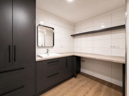 . | Prodej bytu, 2+kk, 55 m²