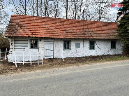 pohled z ulice | Prodej - dům/vila, 70 m²