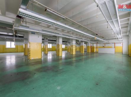 Prodej - výrobní prostor, 1 873 m²