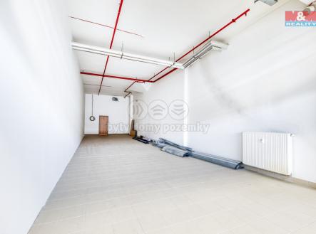 cd5a284c-7ea7-4e1a-9c05-8403f901df9e.jpg | Pronájem - obchodní prostor, 71 m²